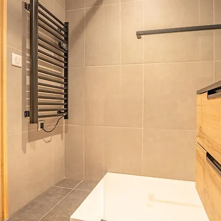 公寓 Chamois Blanc Rosieres- Bright 1 Bed With Amazing Views 霞慕尼